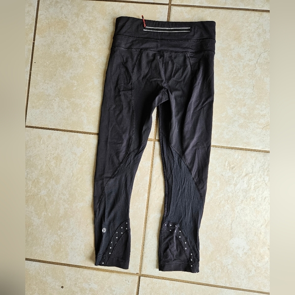 Lululemon capri leggings - Picture 5 of 7
